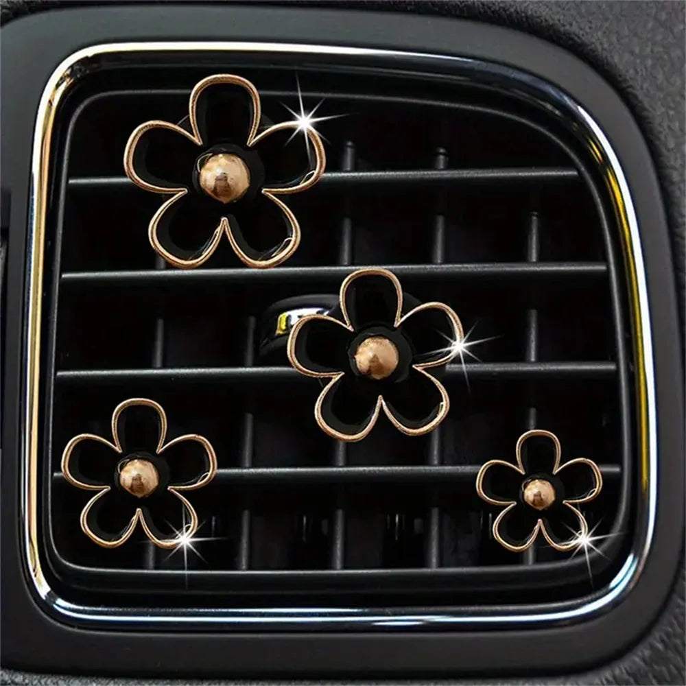 4pcs/set Small Car Air Outlet Perfume Decoration Clip Flower Daisy Design Car Interior Aromatherapy Fresheners Diffuser Access