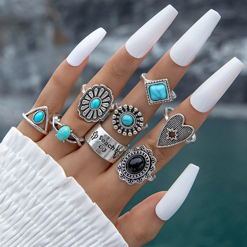 Tocona Vintage Green Stone Romantic Flower Finger Rings Set for Women Men Ethnic Style Snake Alloy Metal Party Jewelry Anillos